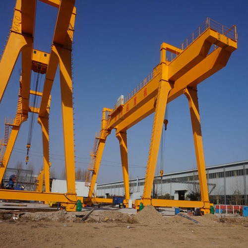 Großer doppelter beweglicher Bock Crane With Lifting Hoist des Träger-100t