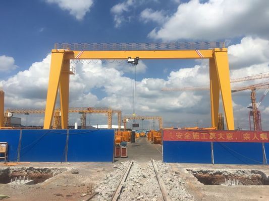 Modellhochleistungsportalkran WEIHUA 5~32Ton MH einzelner Strahln-Portalkran