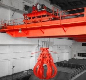 8 t 10 t 12,5 t Greifkran Abfallkran A8 Arbeitseinsatz