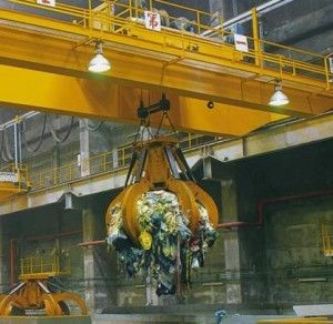 8 t 10 t 12,5 t Greifkran Abfallkran A8 Arbeitseinsatz