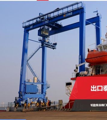 Hafen mit Gummireifen-Portalkran 10-Tonnen-Hebecontainer, der 30 m lädt